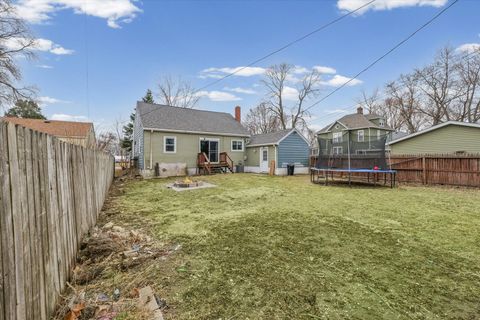 Tiny photo for 423 E Payson Street, Pontiac, IL 61764 (MLS # 12574896)