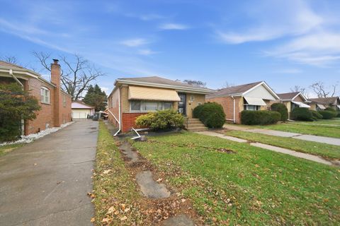Tiny photo for 13921 S Stewart Avenue, Riverdale, IL 60827 (MLS # 12548364)