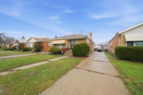Tiny photo for 13921 S Stewart Avenue, Riverdale, IL 60827 (MLS # 12548364)