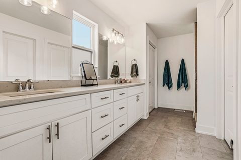 Tiny photo for 15903 Crimson Drive, Lockport, IL 60441 (MLS # 12584965)