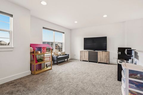 Tiny photo for 15903 Crimson Drive, Lockport, IL 60441 (MLS # 12584965)