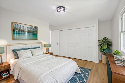 Tiny photo for 4423 Kolze Avenue, Schiller Park, IL 60176 (MLS # 12462371)