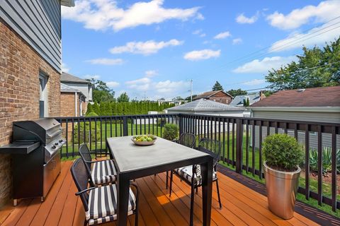 Tiny photo for 4423 Kolze Avenue, Schiller Park, IL 60176 (MLS # 12462371)