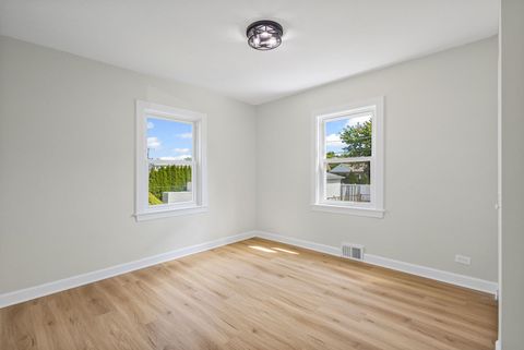 Tiny photo for 4423 Kolze Avenue, Schiller Park, IL 60176 (MLS # 12462371)