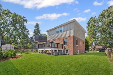 Tiny photo for 4423 Kolze Avenue, Schiller Park, IL 60176 (MLS # 12462371)