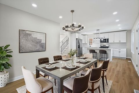 Tiny photo for 4423 Kolze Avenue, Schiller Park, IL 60176 (MLS # 12462371)