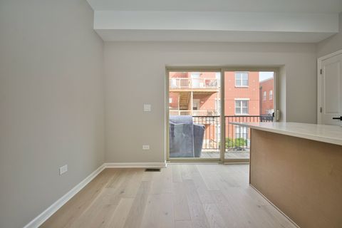 Tiny photo for 350 E Eastgate Place, Chicago, IL 60616 (MLS # 12619160)