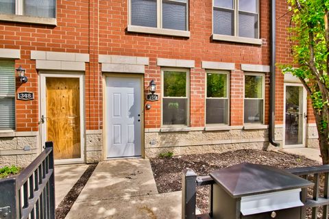 Tiny photo for 350 E Eastgate Place, Chicago, IL 60616 (MLS # 12619160)