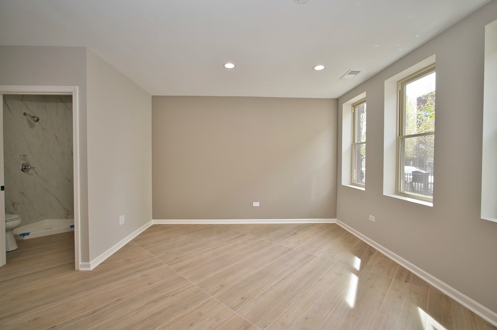 350 E Eastgate Place