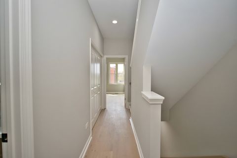 Tiny photo for 350 E Eastgate Place, Chicago, IL 60616 (MLS # 12619160)
