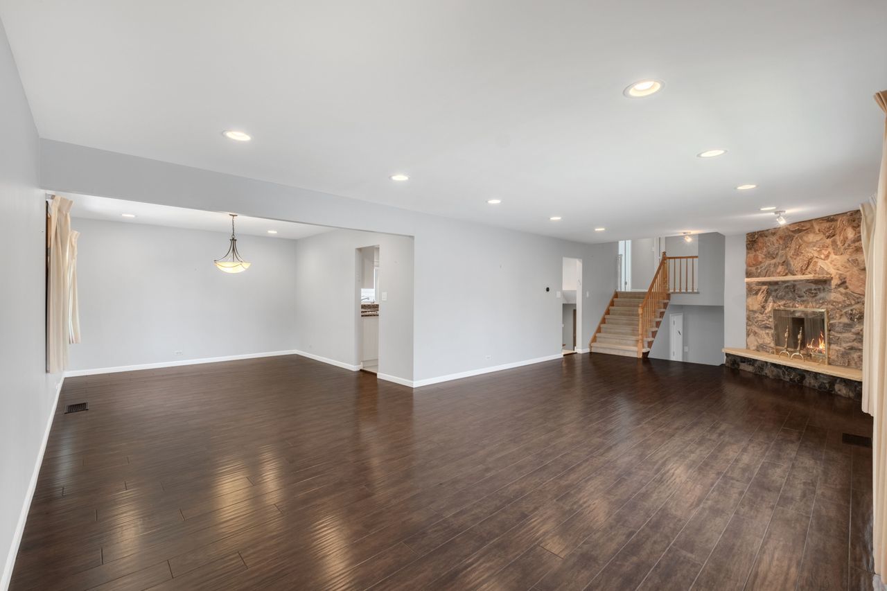 9143 Dr Korczak Terrace