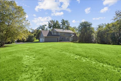 Tiny photo for 147 Deer Lane, Barrington, IL 60010 (MLS # 12534065)