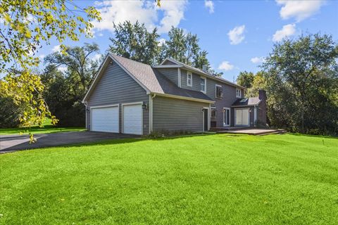 Tiny photo for 147 Deer Lane, Barrington, IL 60010 (MLS # 12534065)