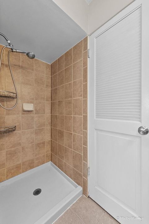 Tiny photo for 436 W Russell Street #5-436, Barrington, IL 60010 (MLS # 12557074)