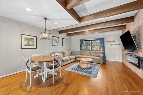 Tiny photo for 436 W Russell Street #5-436, Barrington, IL 60010 (MLS # 12557074)