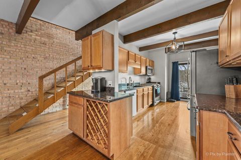 Tiny photo for 436 W Russell Street #5-436, Barrington, IL 60010 (MLS # 12557074)