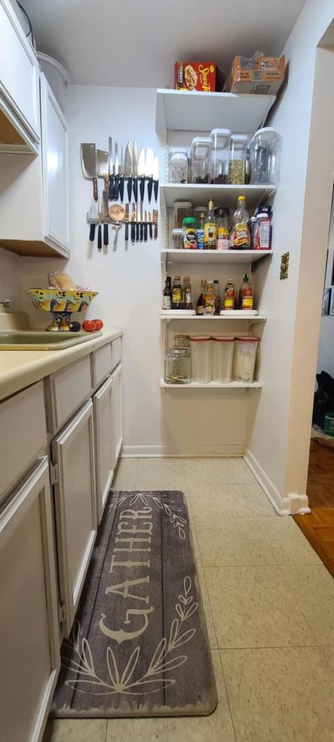 Tiny photo for 12546 Fairview Avenue #3D, Blue Island, IL 60406 (MLS # 12432069)