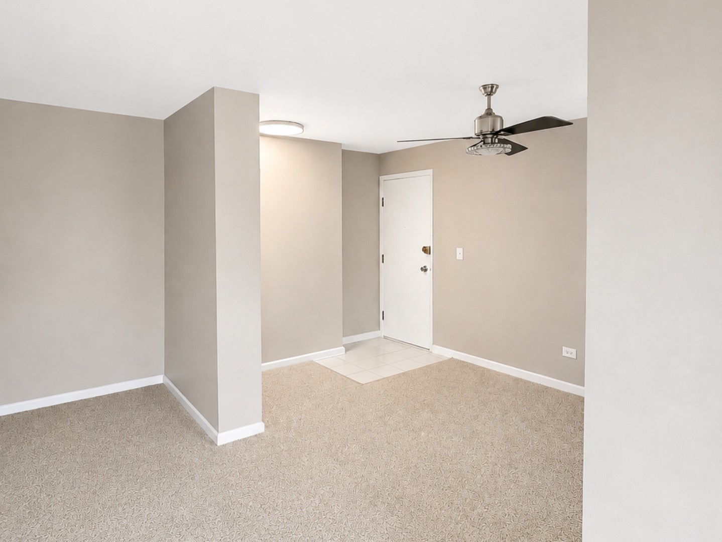 304 N Carter Street 101