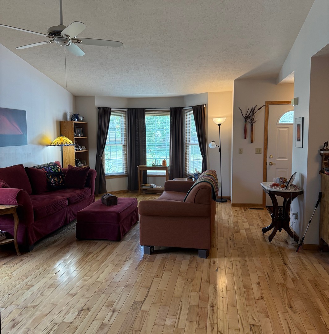 1133 Golf Court