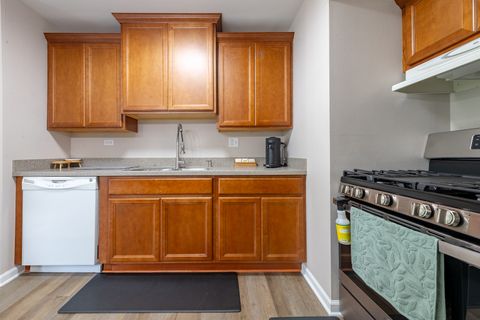 Tiny photo for 1840 W Highland Avenue #E-104, Elgin, IL 60123 (MLS # 12468354)