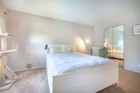 Tiny photo for 1840 W Highland Avenue #E-104, Elgin, IL 60123 (MLS # 12468354)