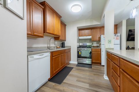 Tiny photo for 1840 W Highland Avenue #E-104, Elgin, IL 60123 (MLS # 12468354)