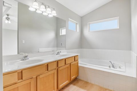 Tiny photo for 479 Foxborough Trail, Bolingbrook, IL 60440 (MLS # 12636093)
