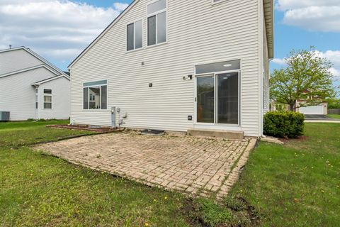Tiny photo for 479 Foxborough Trail, Bolingbrook, IL 60440 (MLS # 12636093)