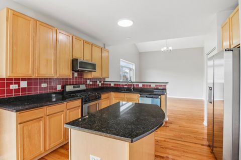 Tiny photo for 479 Foxborough Trail, Bolingbrook, IL 60440 (MLS # 12636093)
