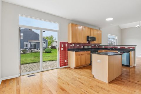 Tiny photo for 479 Foxborough Trail, Bolingbrook, IL 60440 (MLS # 12636093)