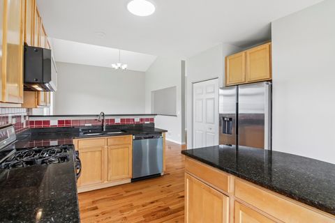 Tiny photo for 479 Foxborough Trail, Bolingbrook, IL 60440 (MLS # 12636093)