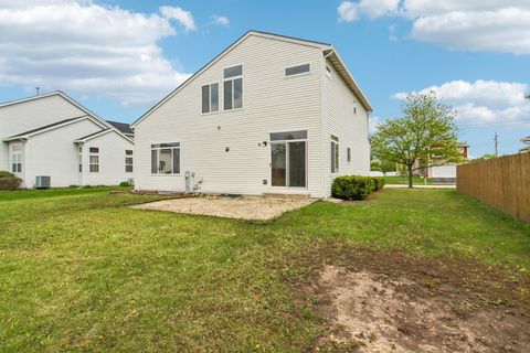 Tiny photo for 479 Foxborough Trail, Bolingbrook, IL 60440 (MLS # 12636093)