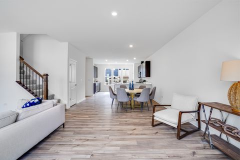 Tiny photo for 225 Settlers Place, West Dundee, IL 60118 (MLS # 12415166)