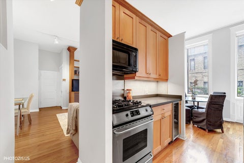 Tiny photo for 2150 N Clifton Avenue #1, Chicago, IL 60614 (MLS # 12788477)