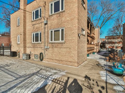 Tiny photo for 5419 N Washtenaw Avenue #2S, Chicago, IL 60625 (MLS # 12553367)