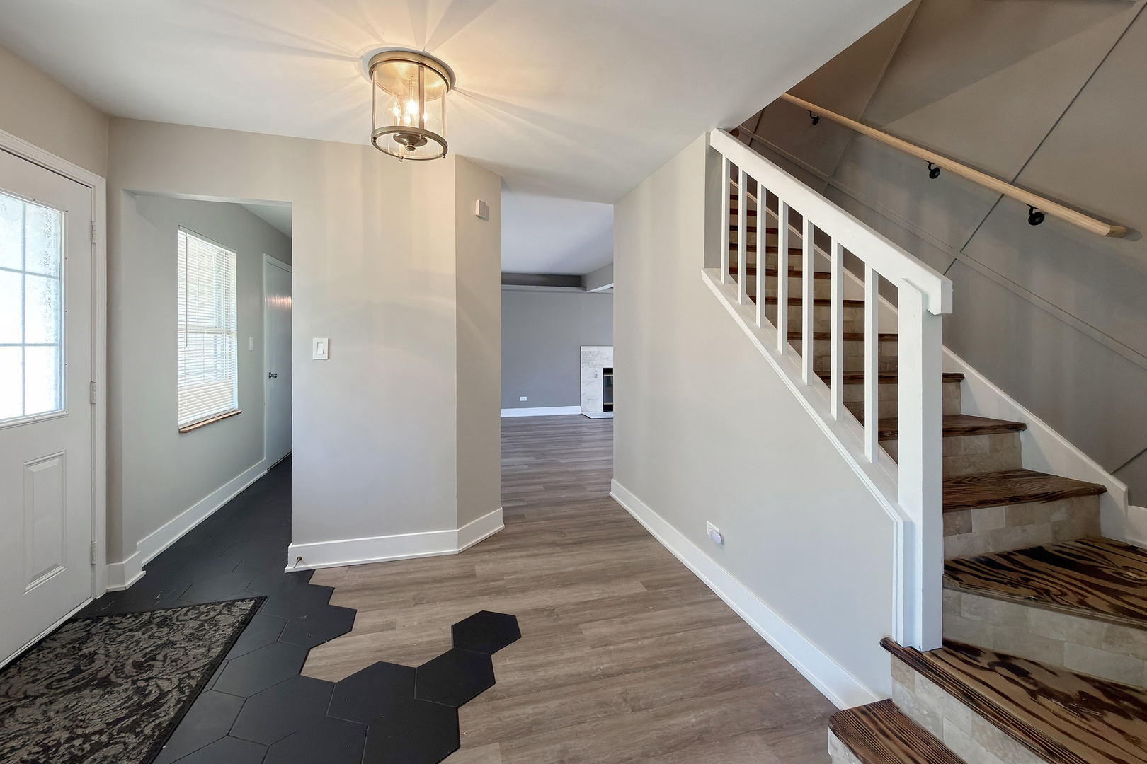 505 Tebay Place W
