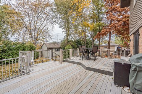 Tiny photo for 6528 Ridge Drive, Chicago Ridge, IL 60415 (MLS # 12516888)