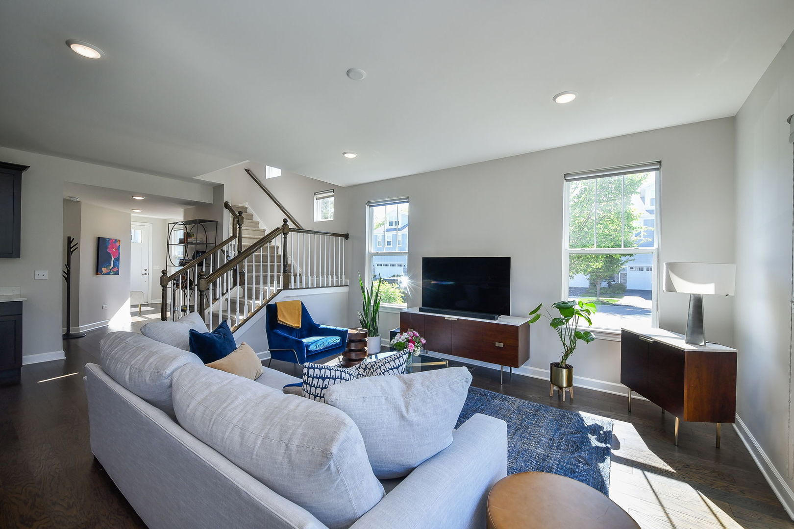 653 Riverbank Drive
