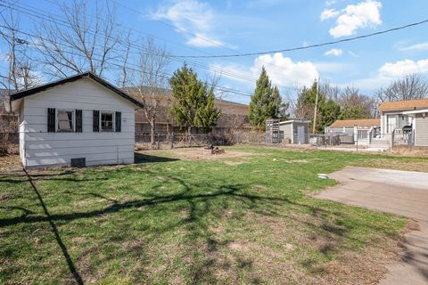 Tiny photo for 8012 10TH Street W, Rock Island, IL 61201 (MLS # 12609961)