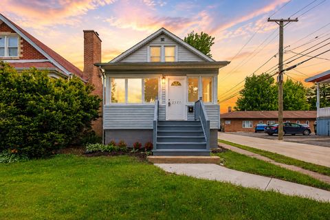 Photo of 2527 Westover Avenue, North Riverside, IL 60546 (MLS # 12642992)
