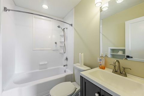 Tiny photo for 2527 Westover Avenue, North Riverside, IL 60546 (MLS # 12642992)