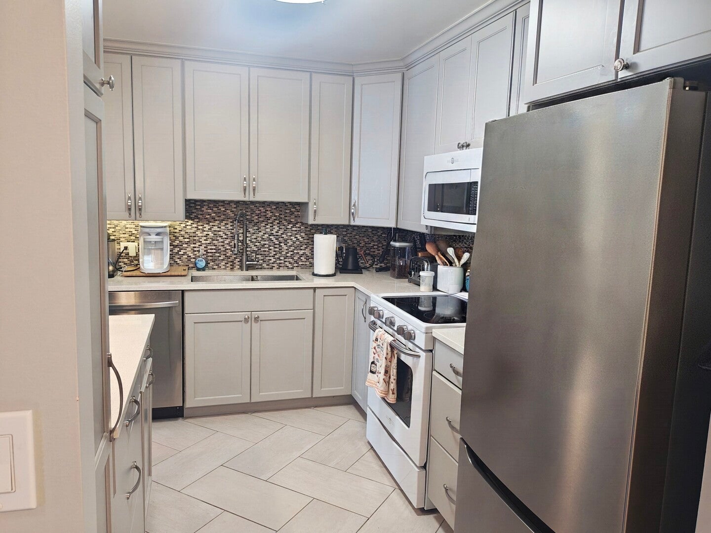 70 W Huron Street 1507