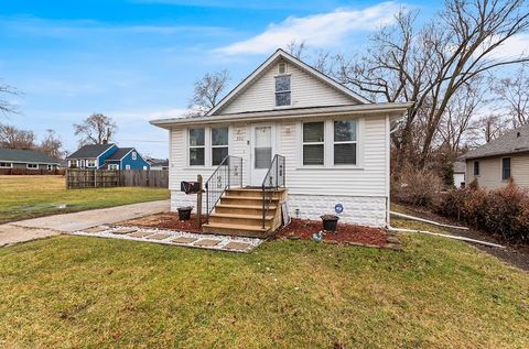 Photo of 303 Anderson Avenue, Joliet, IL 60433 (MLS # 12575375)