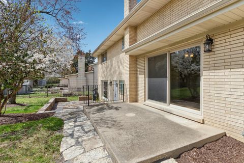 Tiny photo for 6709 W Menominee Parkway, Palos Heights, IL 60463 (MLS # 12508172)