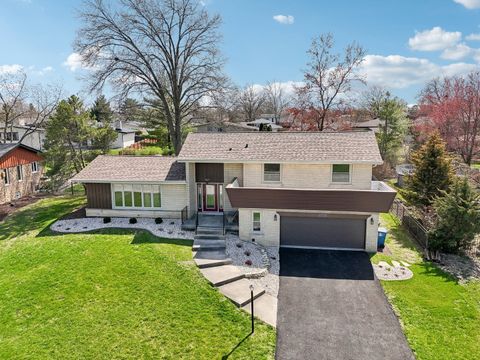 Tiny photo for 6709 W Menominee Parkway, Palos Heights, IL 60463 (MLS # 12508172)