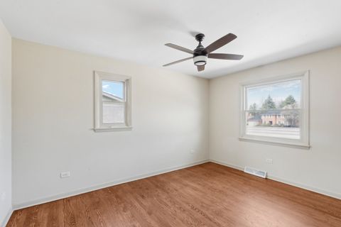 Tiny photo for 6709 W Menominee Parkway, Palos Heights, IL 60463 (MLS # 12508172)