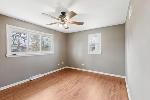 Tiny photo for 6709 W Menominee Parkway, Palos Heights, IL 60463 (MLS # 12508172)