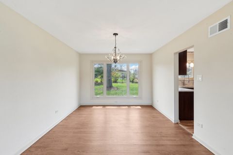 Tiny photo for 6709 W Menominee Parkway, Palos Heights, IL 60463 (MLS # 12508172)