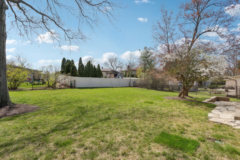 Tiny photo for 6709 W Menominee Parkway, Palos Heights, IL 60463 (MLS # 12508172)