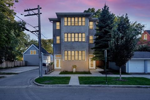717 Randolph Street Oak Park IL 60302